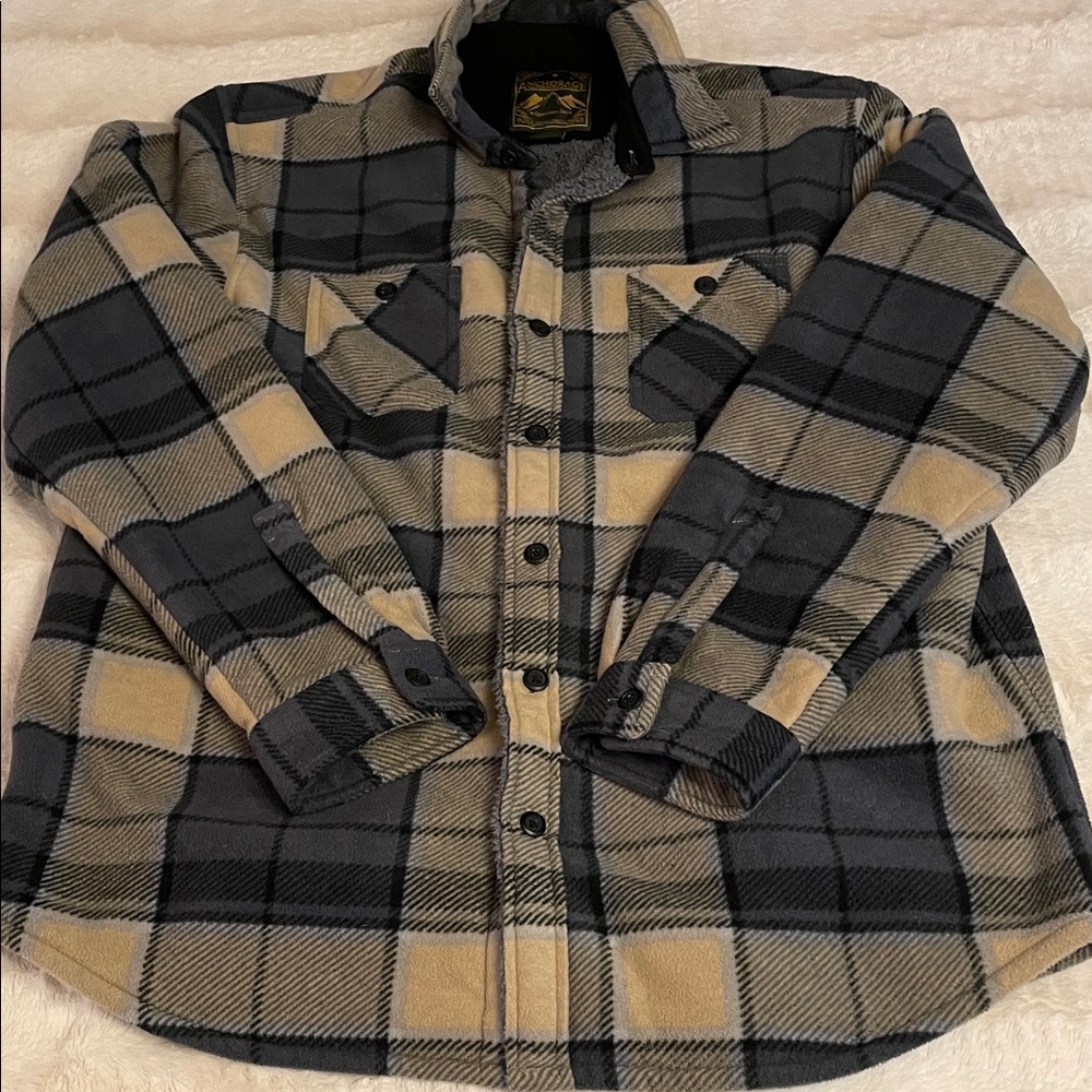 Anchorage Rugged Outdoor Wear Size L Tan/Grey Fleece Shacket Heavy Button Front